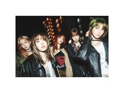 르세라핌 영국서 떼창 유도해 화제