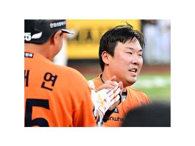 안치홍 언제 뛰나 한화 팬들 기대감 높아져