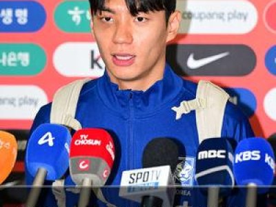 전진우 대표팀 전세기 탑승 소식에 관심 집중