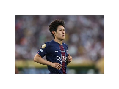 이강인 이적 시장에 떠돌아가는 소식들